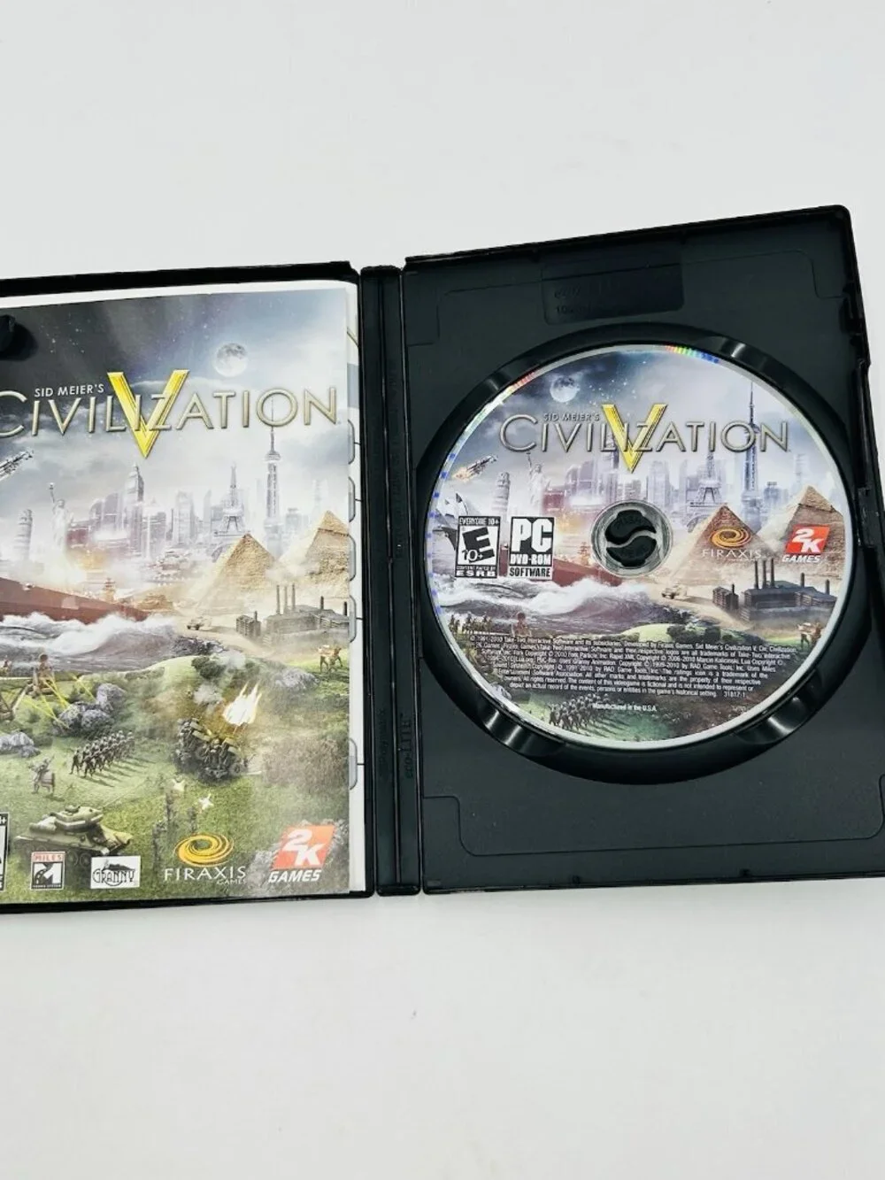 Sid Meier's Civilization V PC DVD-ROM Video Game Strategy Game Manual and Poster